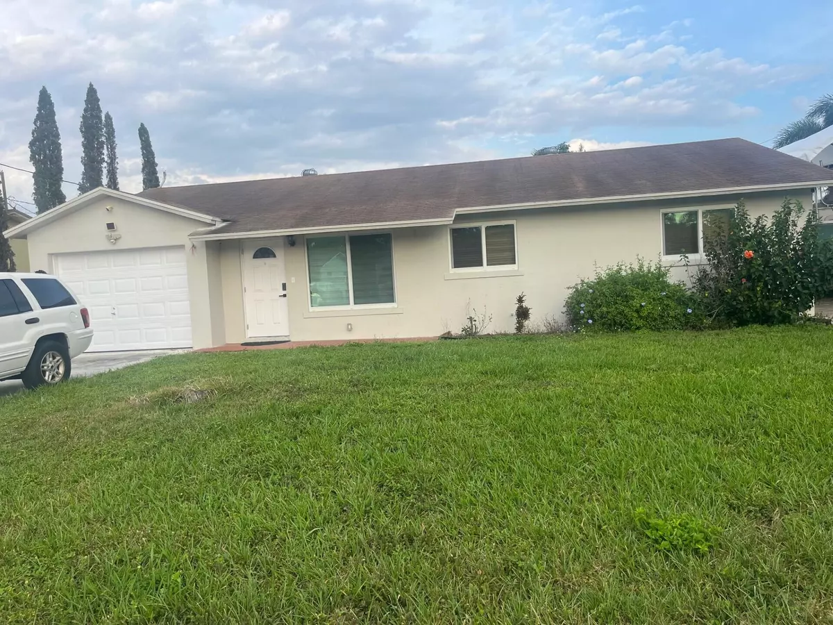 Lake Worth, FL 33461,4446 Wilkinson DR