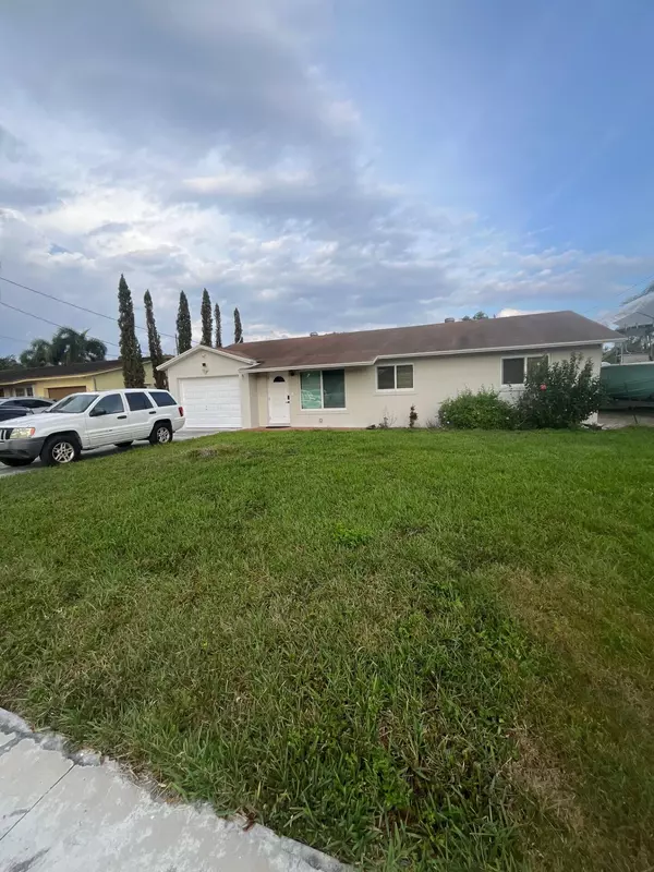 Lake Worth, FL 33461,4446 Wilkinson DR