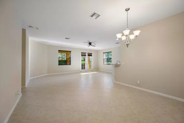 Wellington, FL 33414,10729 Willow Oak CT