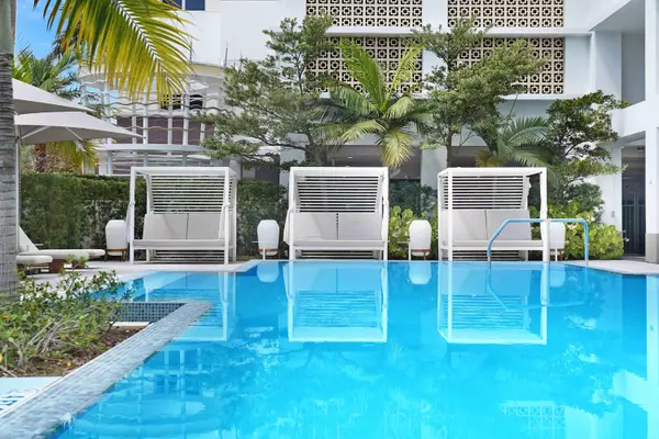 Boca Raton, FL 33432,155 E Boca Raton RD Th3