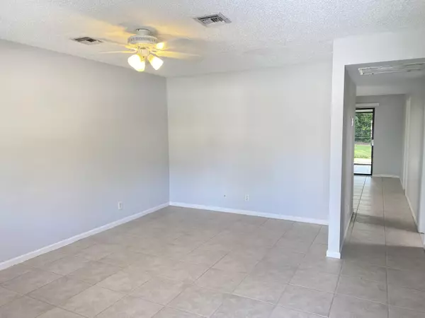 Palm Beach Gardens, FL 33418,9258 Green Meadows WAY