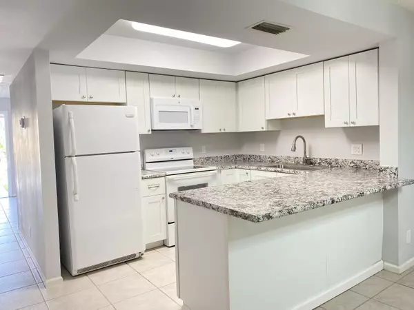 Palm Beach Gardens, FL 33418,9258 Green Meadows WAY