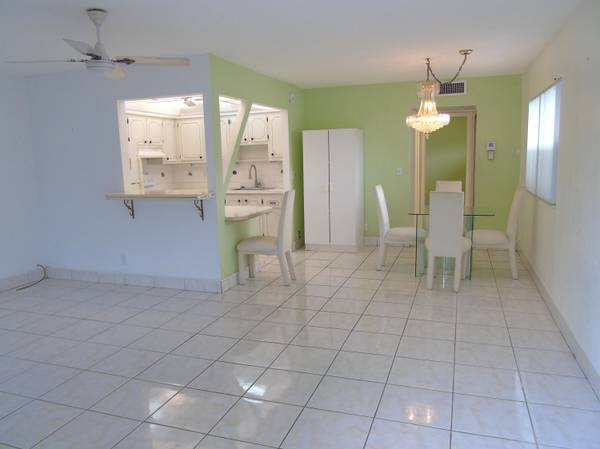 Delray Beach, FL 33446,375 Tuscany G