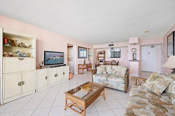 Jupiter, FL 33477,100 Ocean Trail WAY 703