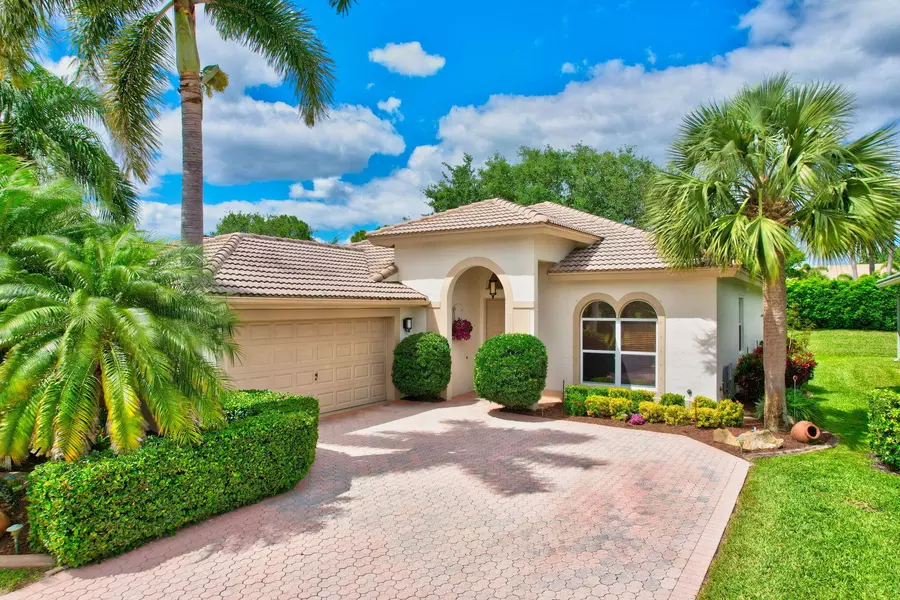 8840 Via Tuscany DR, Boynton Beach, FL 33472