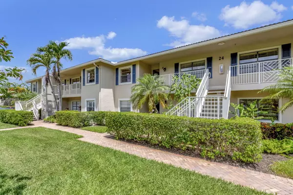 24 E Stratford DR F, Boynton Beach, FL 33436