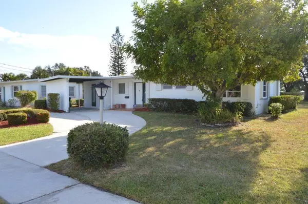 3073 SE Morningside BLVD, Port Saint Lucie, FL 34952