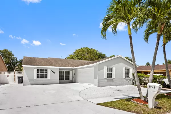 5978 W Lincoln CIR, Lake Worth, FL 33463