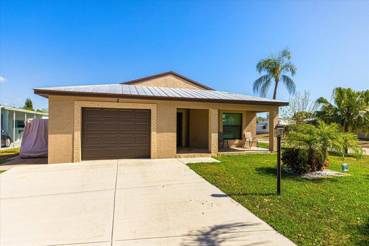 2 Rio De Palmas, Fort Pierce, FL 34951