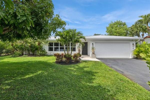 Delray Beach, FL 33444,688 Heron DR