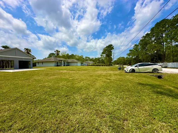 Loxahatchee, FL 33470,16194 N 70th ST