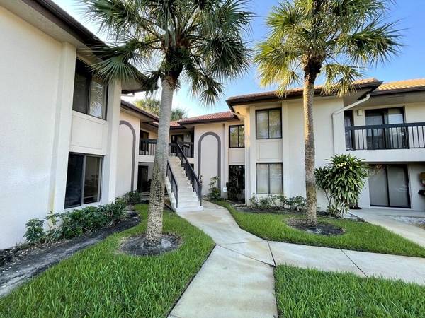 350 Club CIR 107,  Boca Raton,  FL 33487