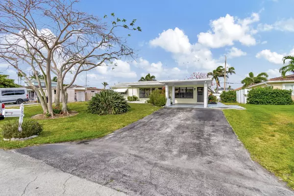 Boca Raton, FL 33431,2725 NE 5th AVE
