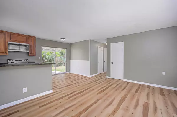 Sebastian, FL 32958,788 Schumann DR