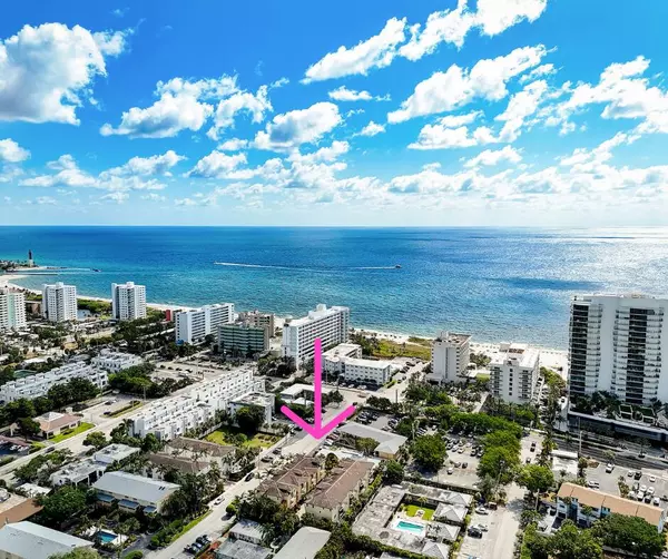 Pompano Beach, FL 33062,3238 NE 13 ST