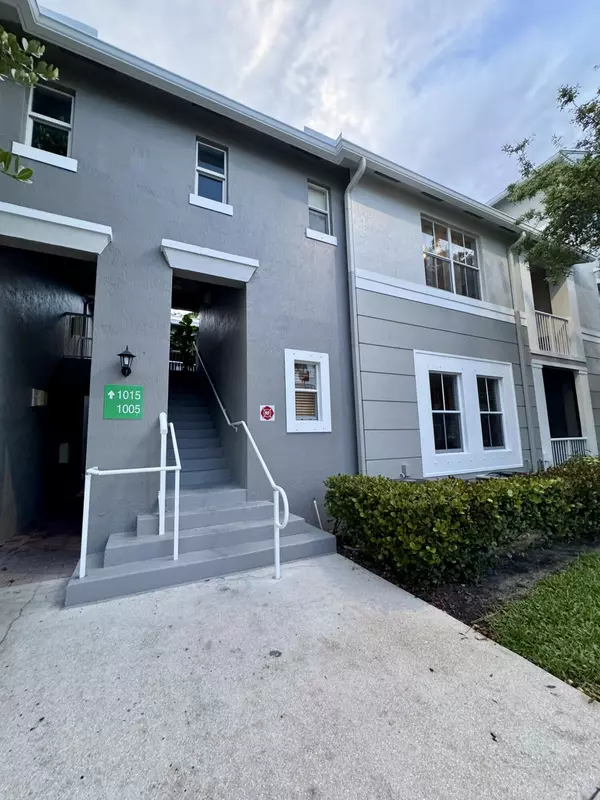 Royal Palm Beach, FL 33414,1015 Shoma DR