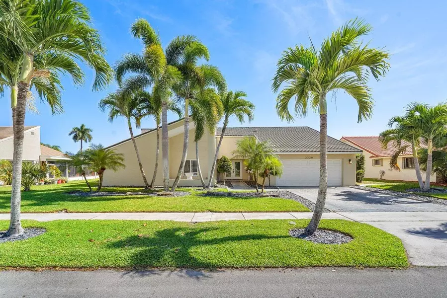 2320 SW 23rd Cranbrook DR, Boynton Beach, FL 33436