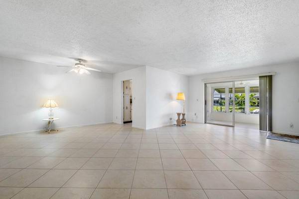 Delray Beach, FL 33445,1212 S Drive WAY B