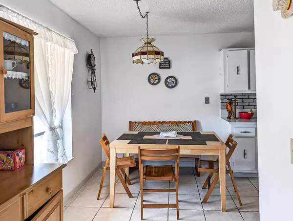 Delray Beach, FL 33445,1621 NW 18th AVE 202
