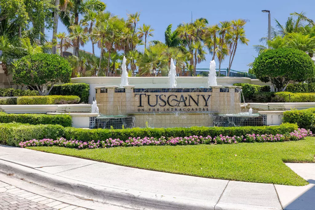 Boynton Beach, FL 33435,1107 Tuscany WAY