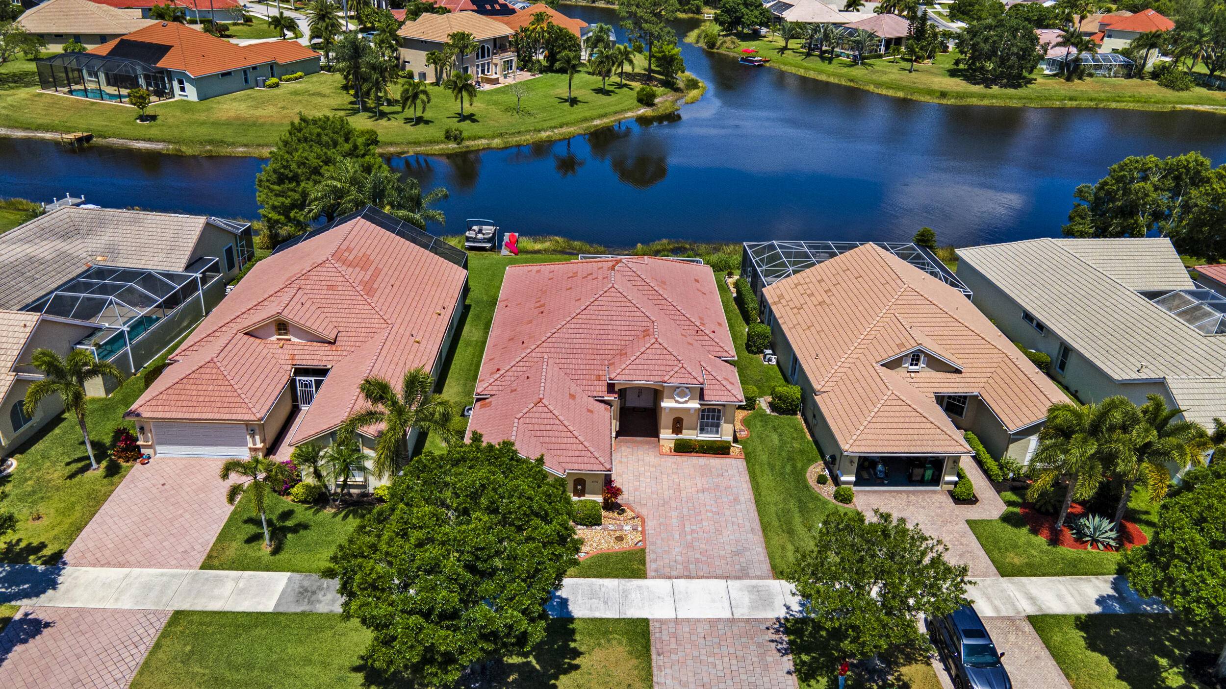 Port Saint Lucie, FL 34986,646 SW Lake Charles CIR