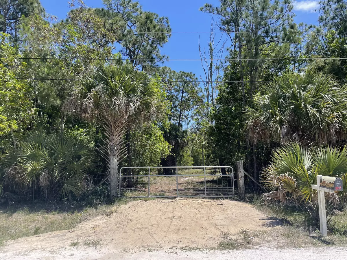 Loxahatchee, FL 33470,3506 Dellwood RD