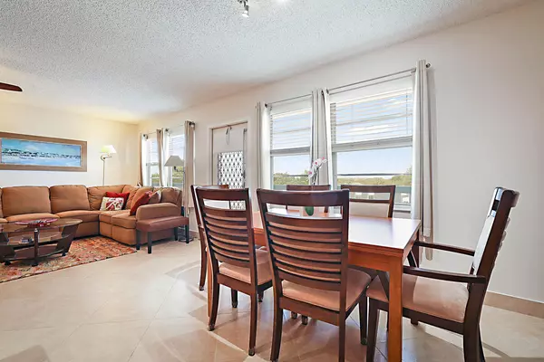 Deerfield Beach, FL 33442,4045 Lyndhurst K