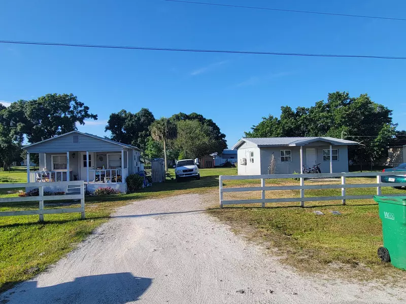 1003 SW 10th ST, Okeechobee, FL 34974