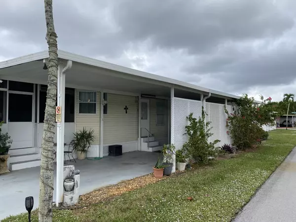 Deerfield Beach, FL 33442,1816 Kingfisher Dr