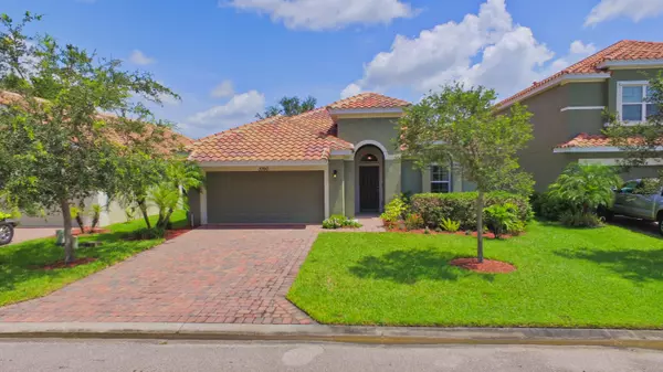 3390 SW Burlington PL, Vero Beach, FL 32968