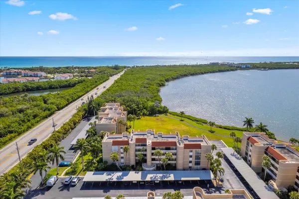 3482 NE Causeway BLVD 202, Jensen Beach, FL 34957