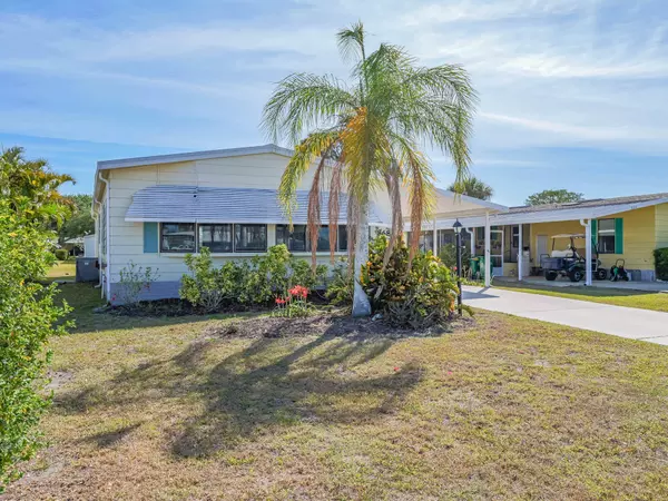 Barefoot Bay, FL 32976,868 Waterway DR