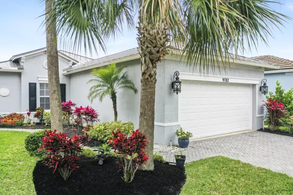 9782 SW Glenbrook DR, Port Saint Lucie, FL 34987