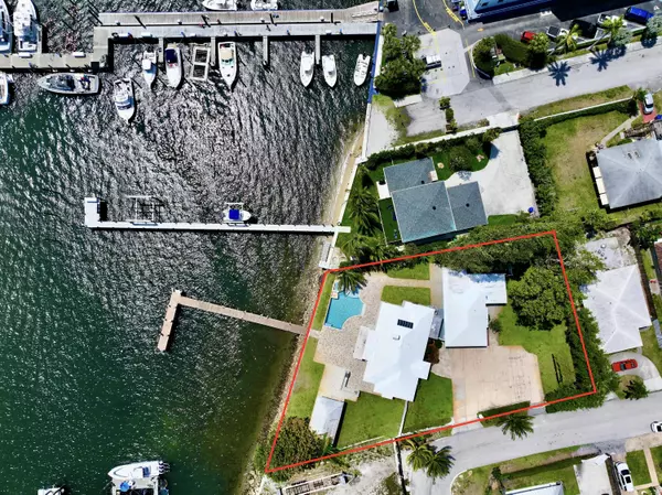 Riviera Beach, FL 33404,257 E 23rd ST