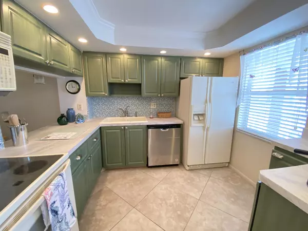 Boca Raton, FL 33428,9818 Marina BLVD 1237