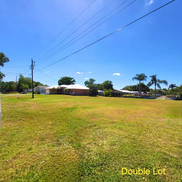 Okeechobee, FL 34974,3038 SE 27th ST