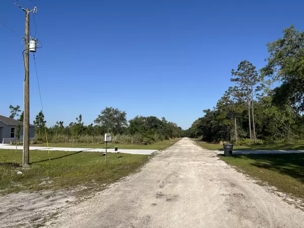 Indian Lake Estates, FL 33855,0 Calendula DR