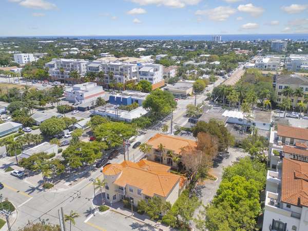 Delray Beach, FL 33483,95 NE 4th AVE A