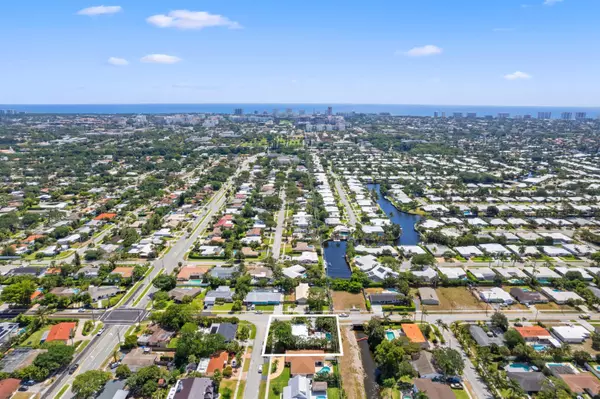 Boca Raton, FL 33486,900 SW 7th ST