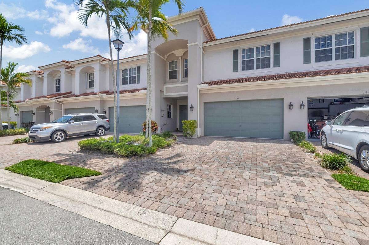 Boynton Beach, FL 33426,148 Nottingham PL