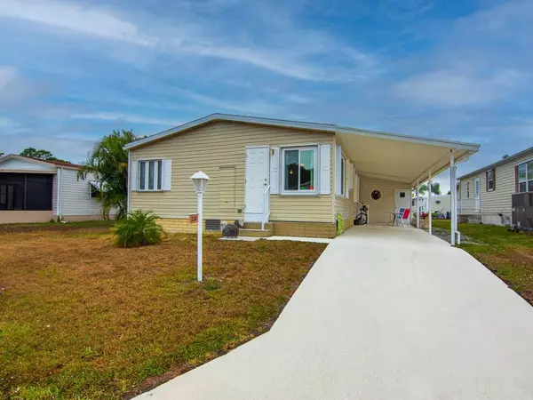 228 Travis Cay PL, Fort Pierce, FL 34982