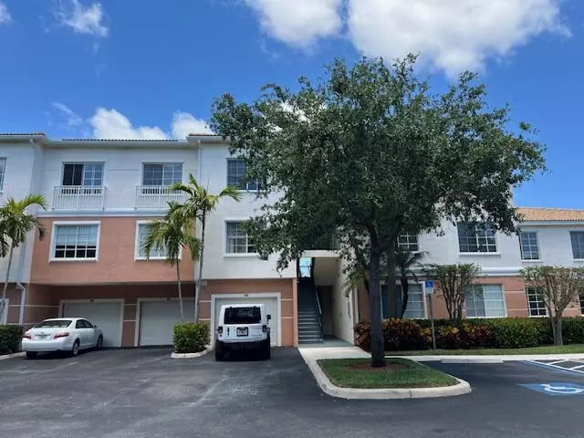 Palm Beach Gardens, FL 33418,9106 W Myrtlewood CIR