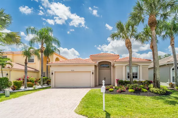 7579 Via Luria,  Lake Worth,  FL 33467