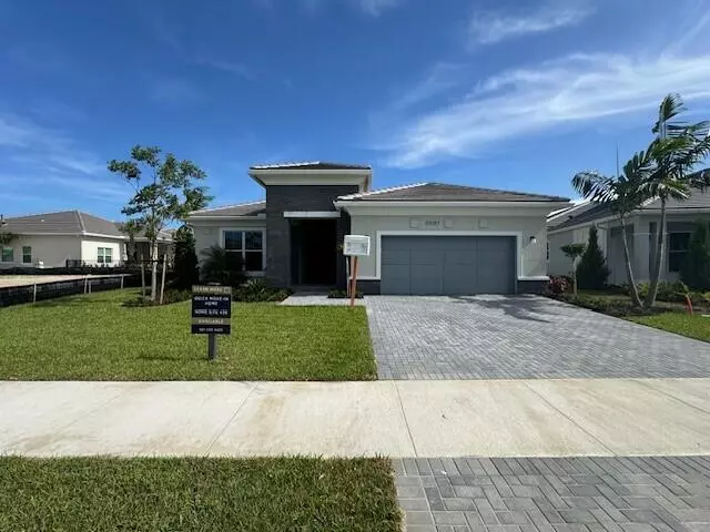 10083 Timber Creek WAY, Palm Beach Gardens, FL 33412