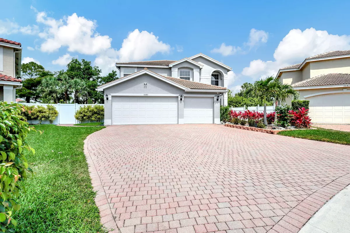 Greenacres, FL 33467,5043 Solar Point DR