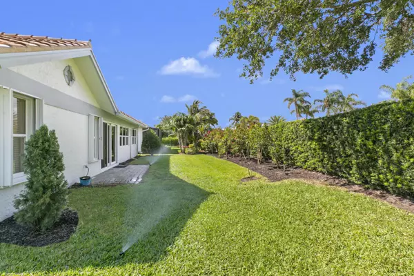 Hobe Sound, FL 33455,7998 SE Hempstead CIR