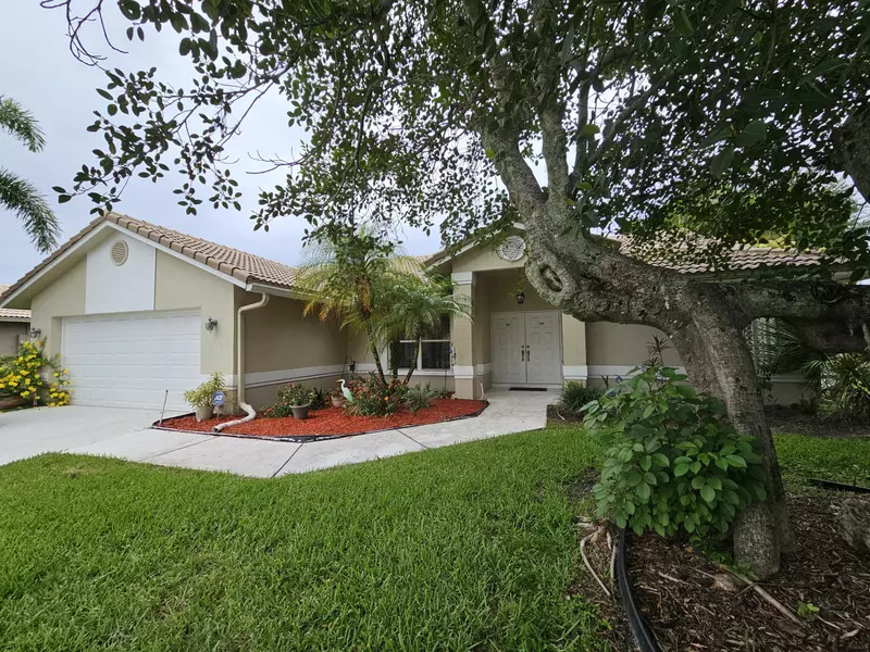 10909 Paso Fino DR, Lake Worth, FL 33449