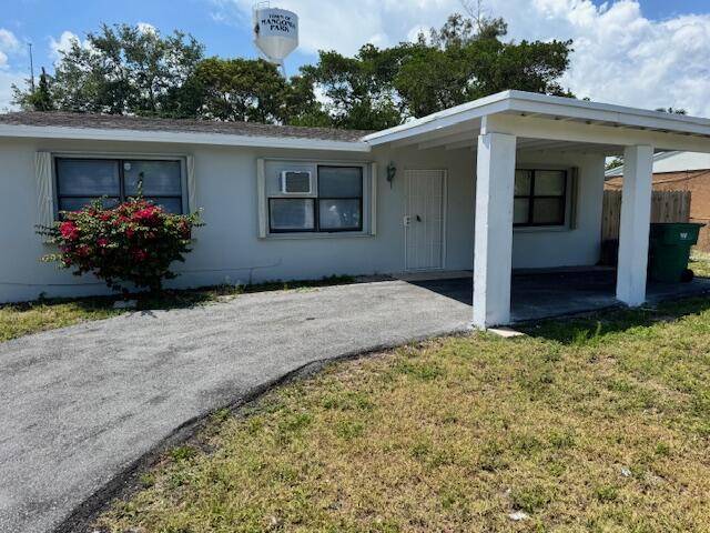 5707 Briarwood ST, Mangonia Park, FL 33407