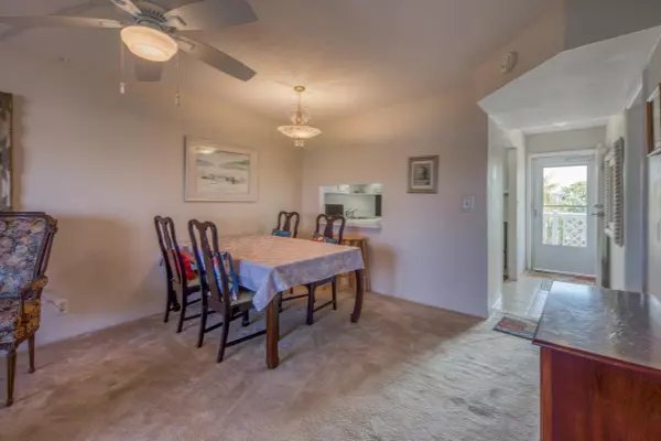 Lake Worth, FL 33461,2682 S Garden DR 301