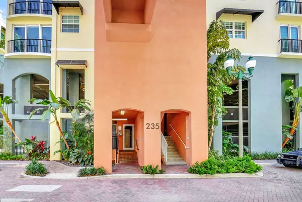 235 NE 1st ST 403, Delray Beach, FL 33444